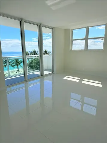 3001 S Ocean Drive Hollywood FL 33019