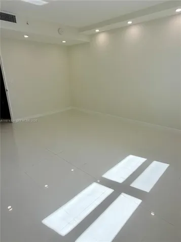 3001 S Ocean Drive Hollywood FL 33019