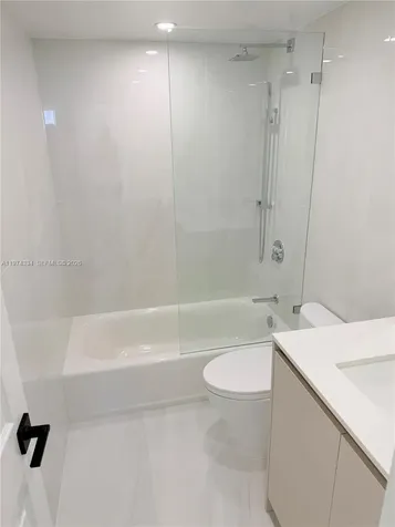 3001 S Ocean Drive Hollywood FL 33019