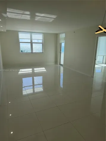 3001 S Ocean Drive Hollywood FL 33019