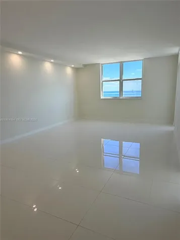 3001 S Ocean Drive Hollywood FL 33019