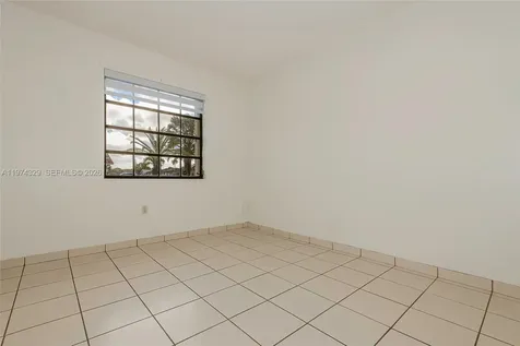 5790 SW 148th Place Miami FL 33193