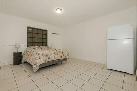 5790 SW 148th Place Miami FL 33193