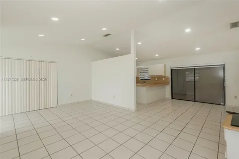5790 SW 148th Place Miami FL 33193
