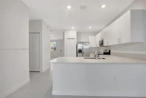 2556 SE 27th Court Homestead FL 33035