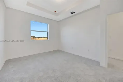 2556 SE 27th Court Homestead FL 33035
