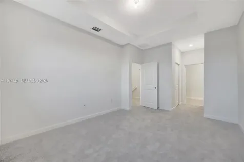 2556 SE 27th Court Homestead FL 33035