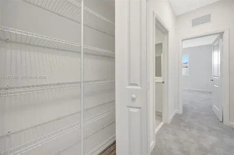 2556 SE 27th Court Homestead FL 33035