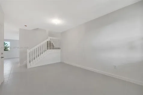 2556 SE 27th Court Homestead FL 33035