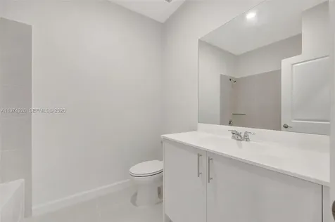 2556 SE 27th Court Homestead FL 33035