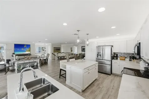10751 S Ocean, Unit B2 Jensen Beach FL 34957