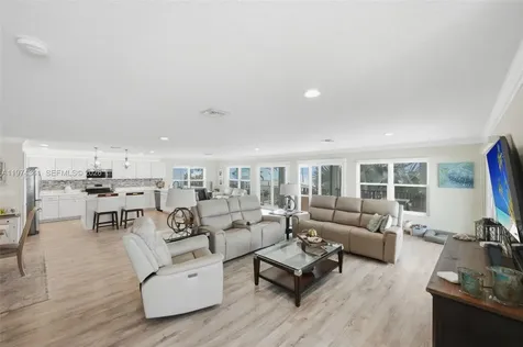 10751 S Ocean, Unit B2 Jensen Beach FL 34957