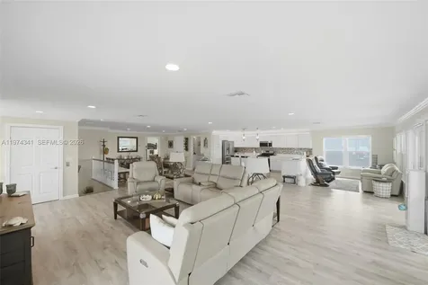 10751 S Ocean, Unit B2 Jensen Beach FL 34957
