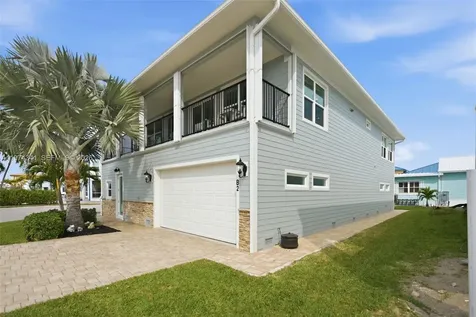 10751 S Ocean, Unit B2 Jensen Beach FL 34957