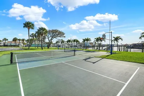 10751 S Ocean, Unit B2 Jensen Beach FL 34957