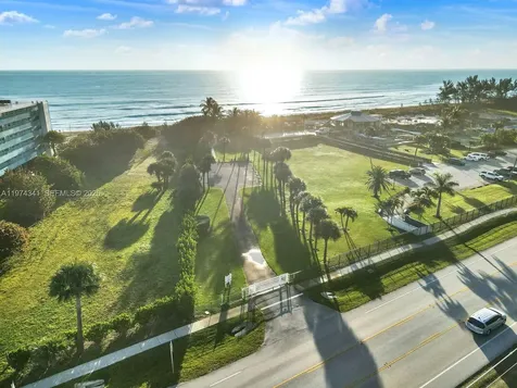 10751 S Ocean, Unit B2 Jensen Beach FL 34957