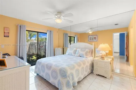 1064 E Lakes Drive Deerfield Beach FL 33064