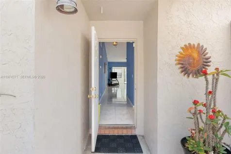 1064 E Lakes Drive Deerfield Beach FL 33064