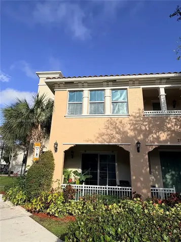 2970 N St John Drive Cooper City FL 33024