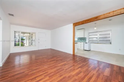 7027 Trouville Esplanade Miami Beach FL 33141