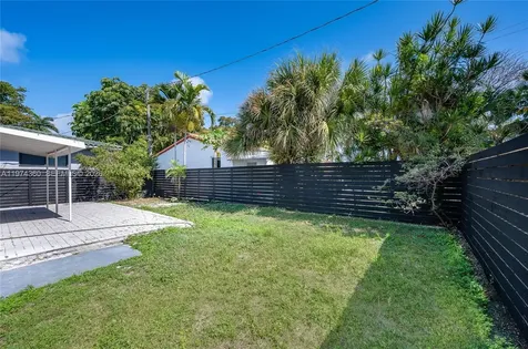 7027 Trouville Esplanade Miami Beach FL 33141