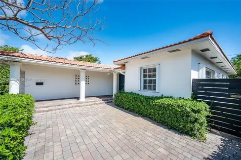 7027 Trouville Esplanade Miami Beach FL 33141