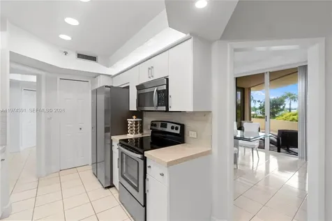 20191 E Country Club Drive Aventura FL 33180