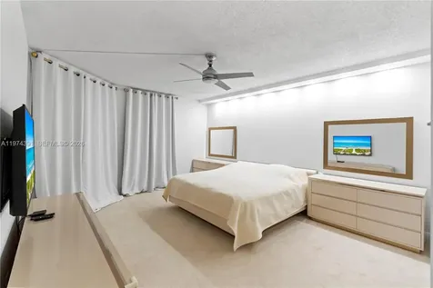 20191 E Country Club Drive Aventura FL 33180