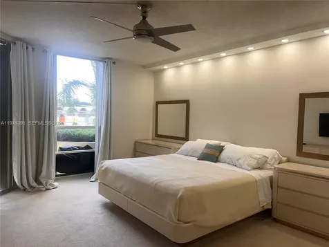 20191 E Country Club Drive Aventura FL 33180