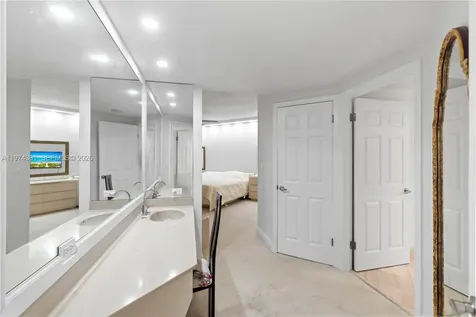 20191 E Country Club Drive Aventura FL 33180