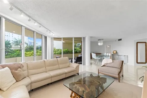 20191 E Country Club Drive Aventura FL 33180