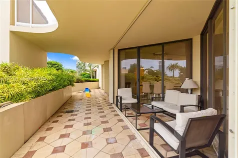 20191 E Country Club Drive Aventura FL 33180