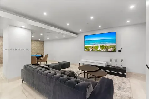 20191 E Country Club Drive Aventura FL 33180