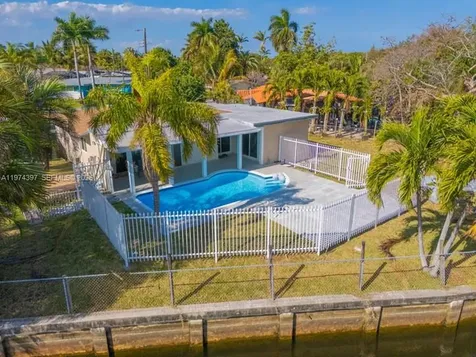 1830 NW 32nd Street Oakland Park FL 33309