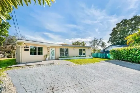 1830 NW 32nd Street Oakland Park FL 33309