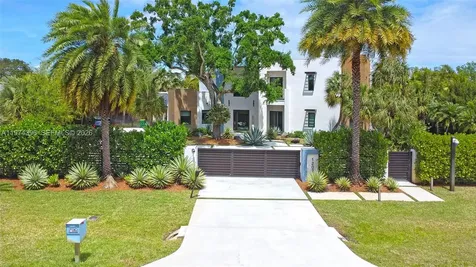 12021 NW 4th Street Plantation FL 33325