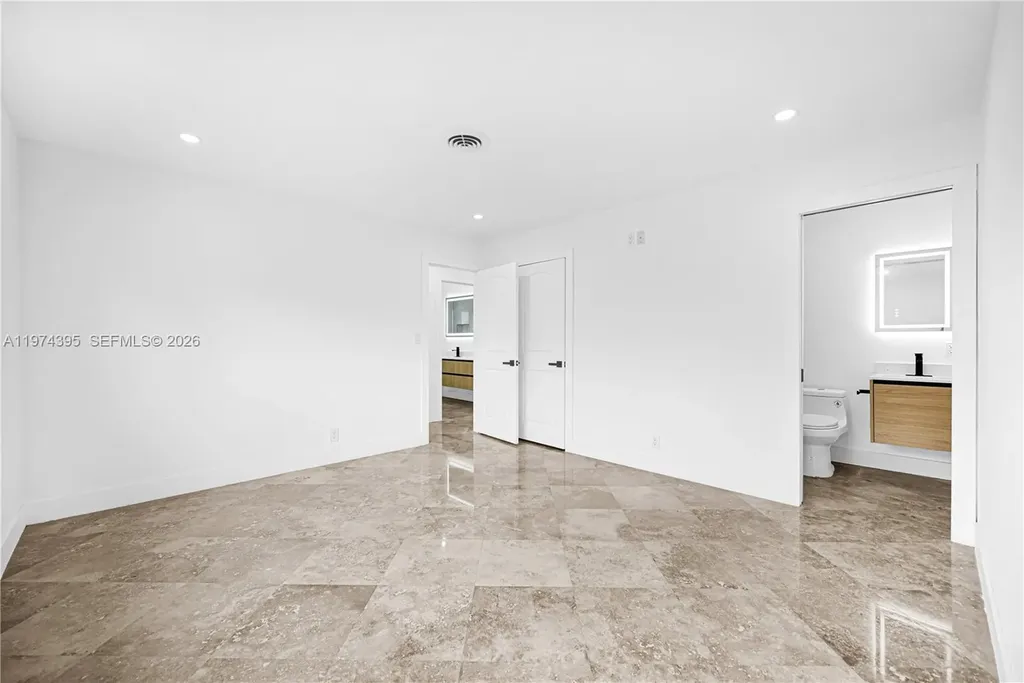 5510 NE 18th Avenue Fort Lauderdale FL 33334