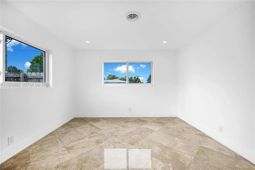 5510 NE 18th Avenue Fort Lauderdale FL 33334