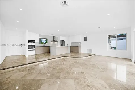 5510 NE 18th Avenue Fort Lauderdale FL 33334