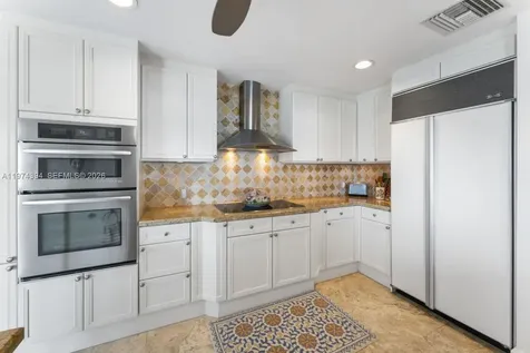 5266 Fisher Island Drive Miami Beach FL 33109