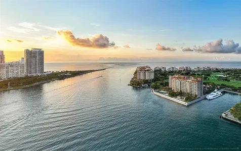 5266 Fisher Island Drive Miami Beach FL 33109