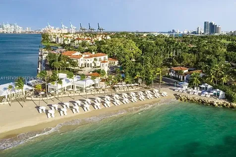 5266 Fisher Island Drive Miami Beach FL 33109