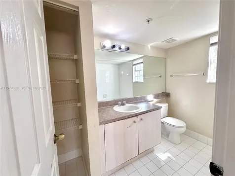 11185 SW 6th Street Pembroke Pines FL 33025