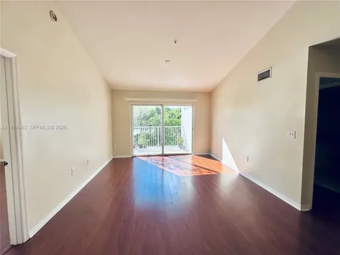 11185 SW 6th Street Pembroke Pines FL 33025