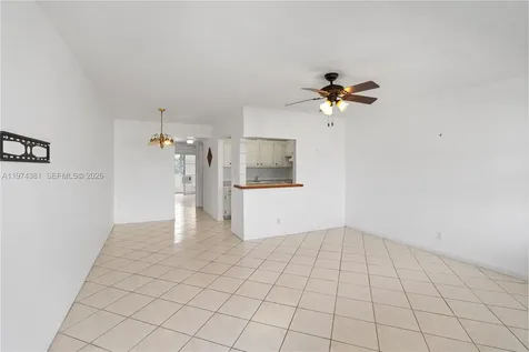 237 Camden J West Palm Beach FL 33417