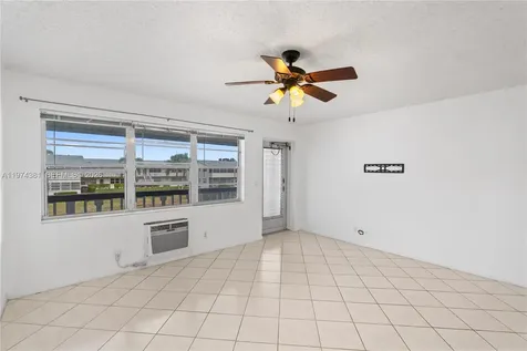 237 Camden J West Palm Beach FL 33417