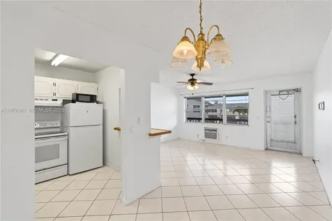 237 Camden J West Palm Beach FL 33417
