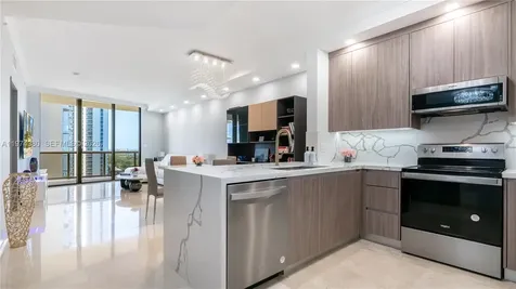 16275 Collins Avenue Sunny Isles Beach FL 33160
