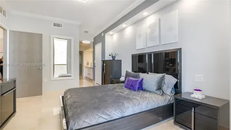 16275 Collins Avenue Sunny Isles Beach FL 33160