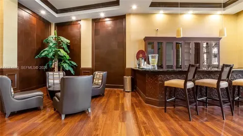 16275 Collins Avenue Sunny Isles Beach FL 33160